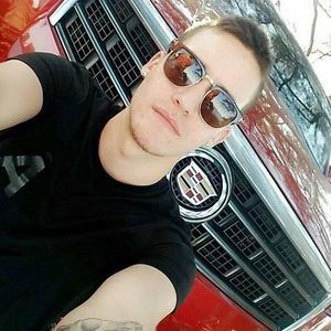 Meet your Posher, Adrian